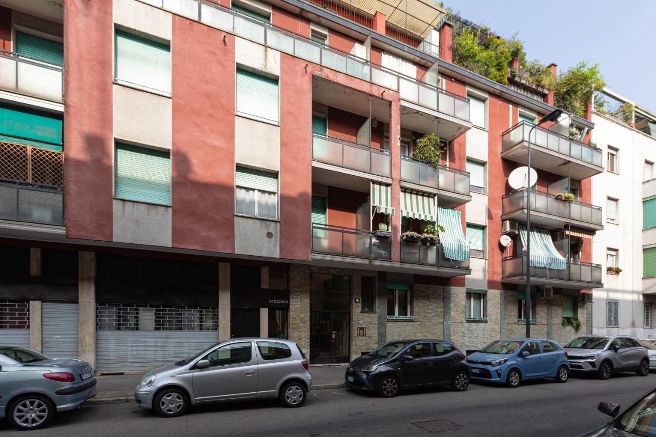 Cagnola Cozy Apartament With Balcony Milan Extérieur photo